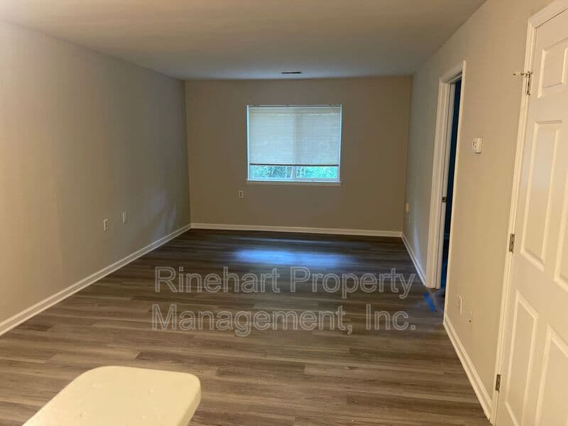 Rock Hill House: 1612 Eagles Place