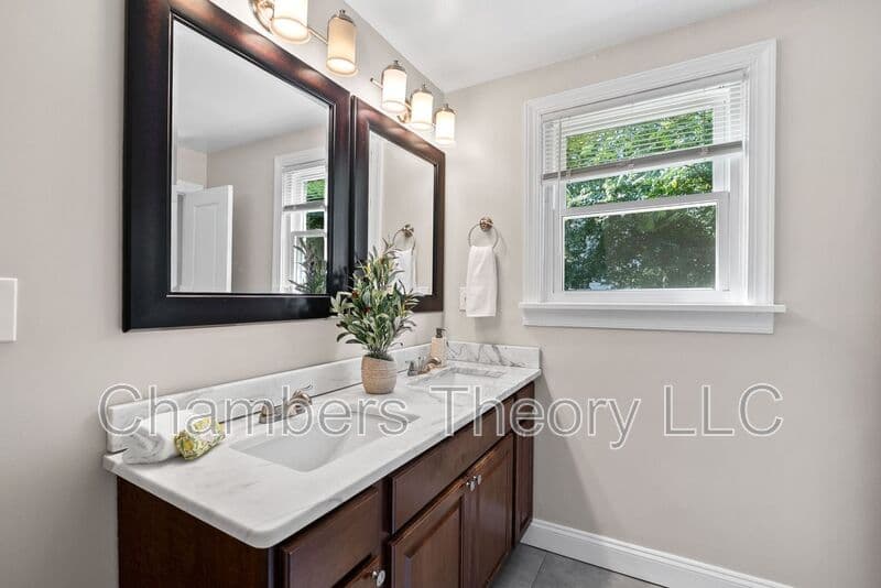 Falls Church House: 3318 Holloman Rd.