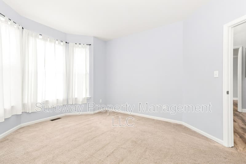 Pemberton House: 13 Grist Mill Ct
