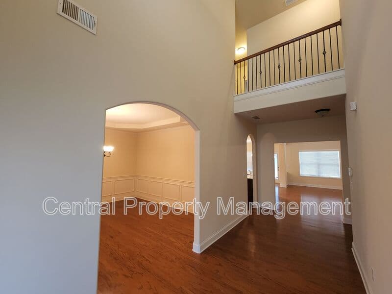 Simpsonville House: 265 Meadow Blossom Way
