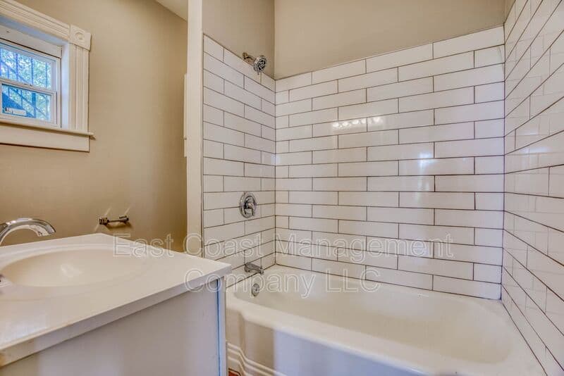 Baltimore Condo: 3100 Hamilton Ave