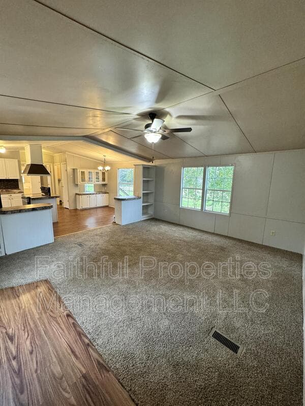 Tyler House: 6313 CR 210
