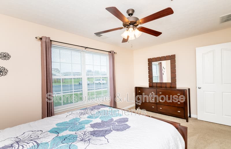 Jeffersonville Condo: 201 Stonebench Circle