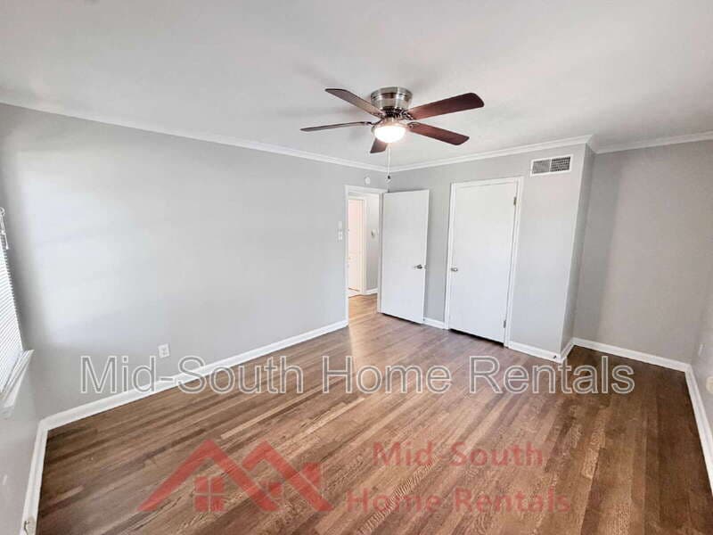 Bartlett House: 4349 Cedar Hills Road