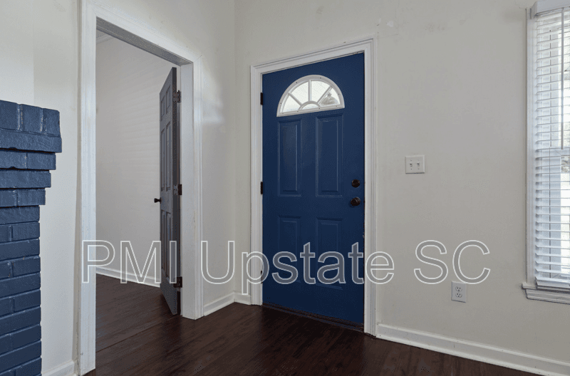 Greenville House: 79 Allen Street