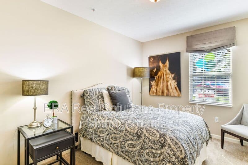 Columbus Condo: 1581-103 Gilmore Park Ave