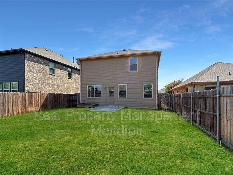 Fort Worth House: 12312 Walden wood Dr
