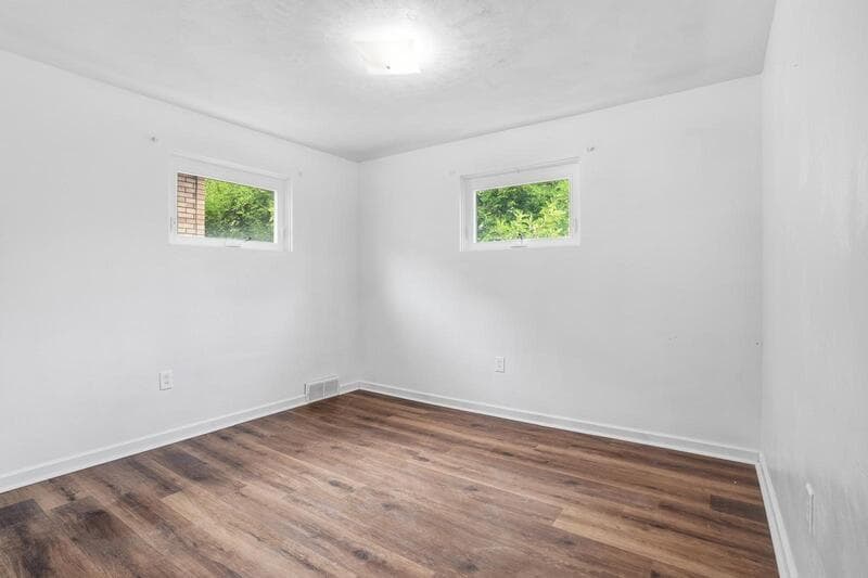 Pittsburgh House: 2046 Pioneer Avenue