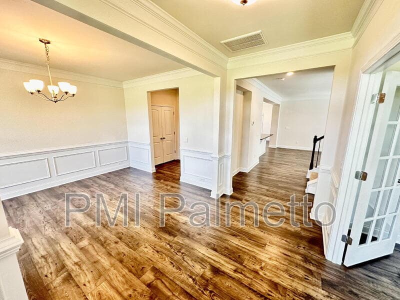 Blythewood House: 35 Golden Spur Ln