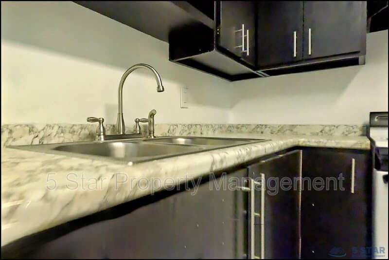 El Paso Condo: 1910A Olive Ave !!
