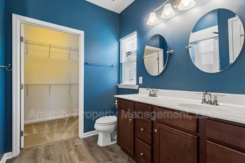 Williamsburg Townhome: 109 Bigler Drive