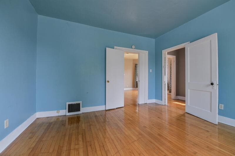 Green Bay Condo: 1217 Chicago Street