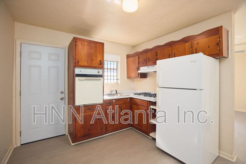 Atlanta Condo: 1171 Woodland Ave, NE
