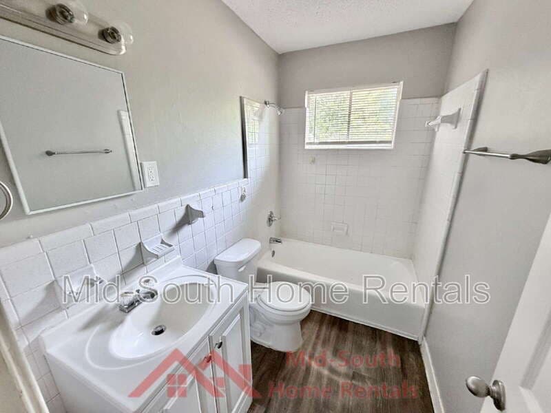 Memphis House: 1733 Gowan Dr