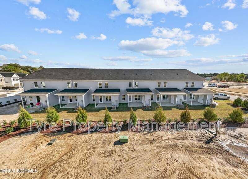 Greenville Townhome: 1904 Newbury Way