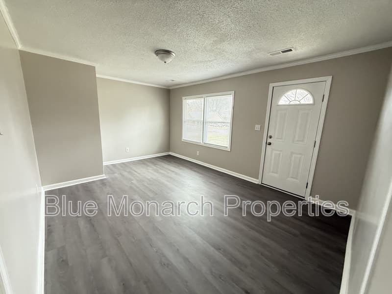 Mt Holly House: 224 Tomberlin Road