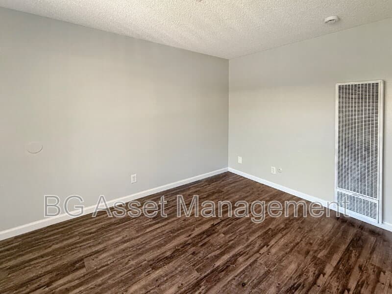 Sacramento Condo: 1928 Ethan Way