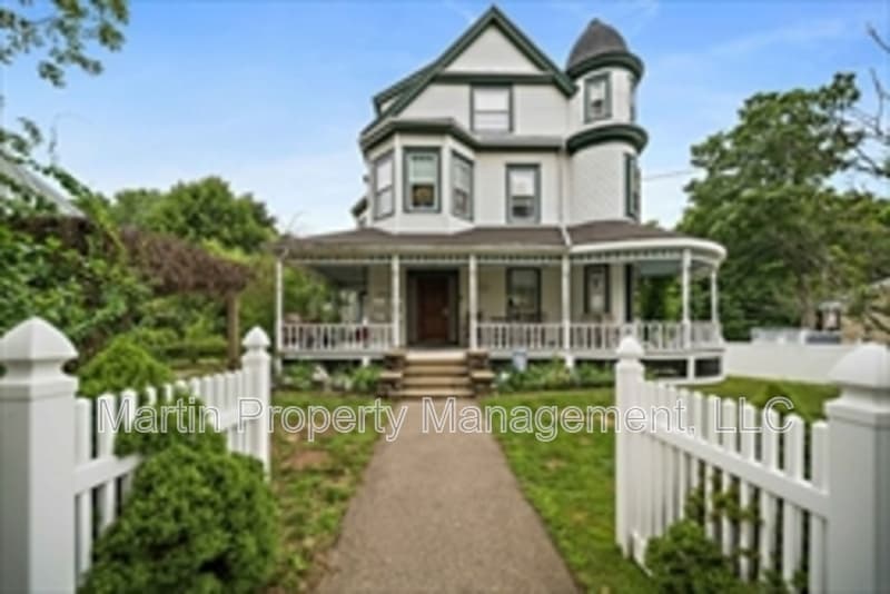 Wakefield Condo: 59 Spring Street - 3