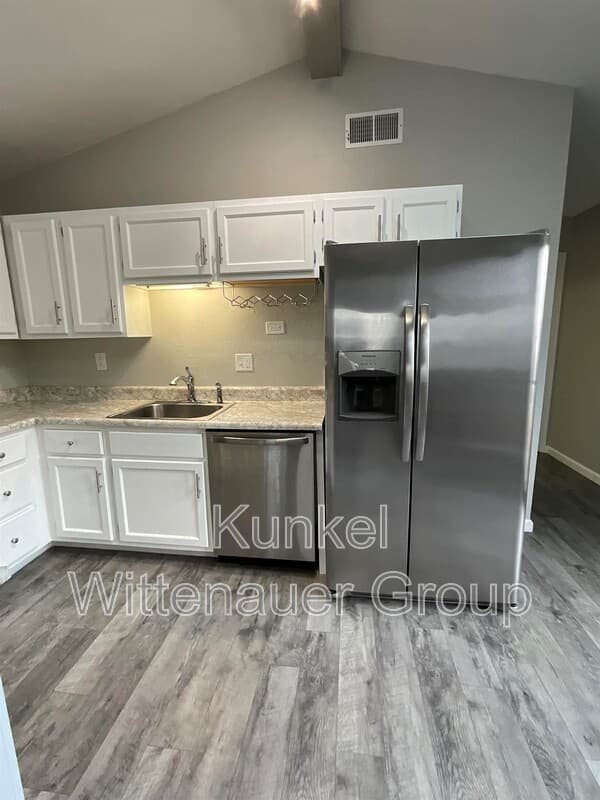 O'Fallon House: 198 Eagle Ridge
