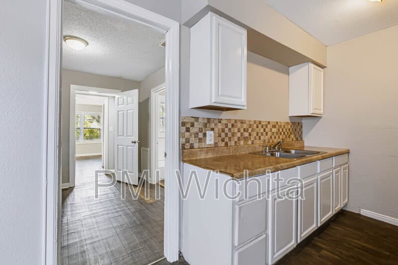 Wichita Condo: 2513 East 9th Street North