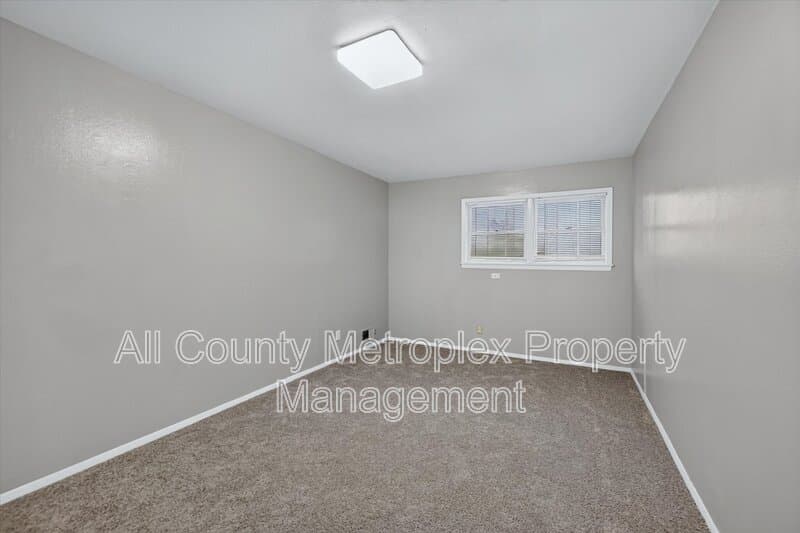 Dallas Condo: 7948 Habersham Ln