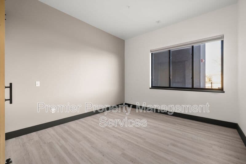 Billings Apartment: 2310 1st Ave N