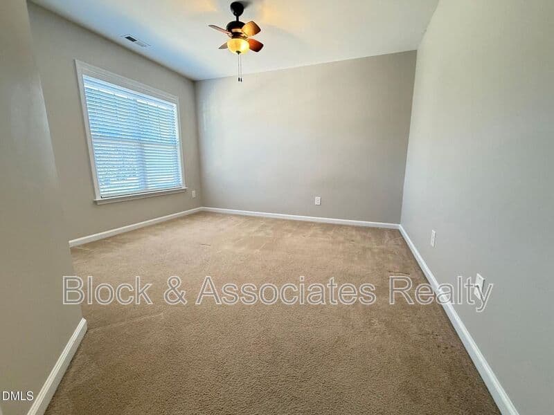 Wake Forest House: 163 Deacon Ridge St