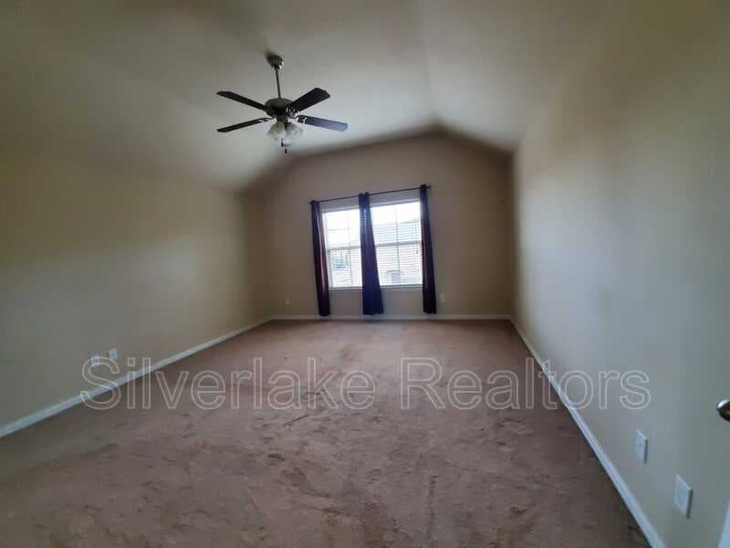 Irving Townhome: 4171 Florence Drive