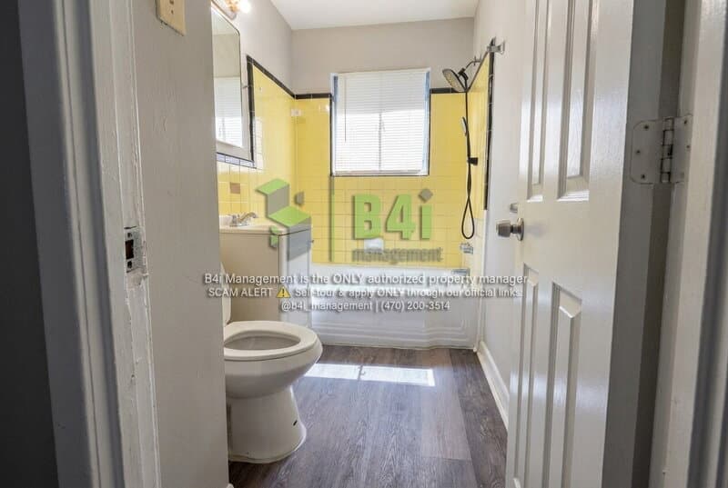 Atlanta House: 179 Ruzelle Drive Southeast