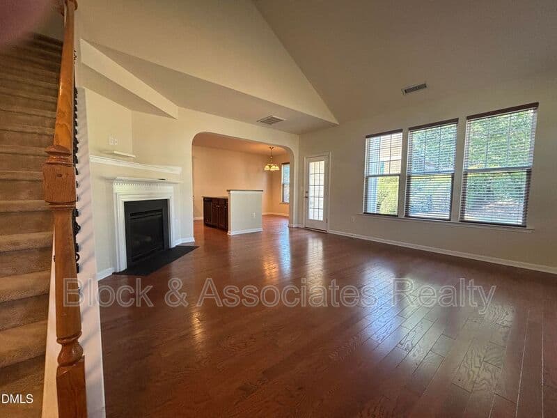 Wake Forest House: 1429 Kirkwood Hill Way