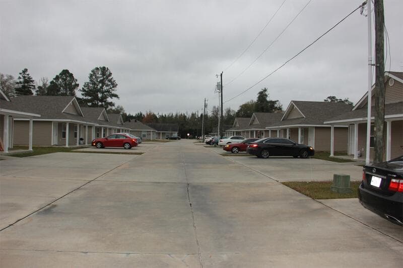 Hammond Condo: 46463 Heatherwood Dr.  #1