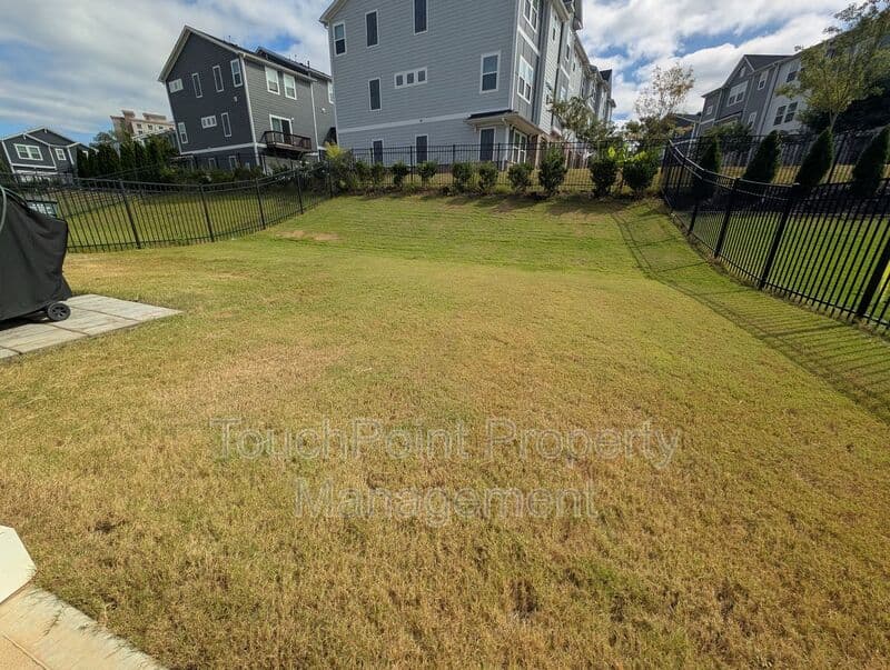Charlotte House: 2716 Arbor Loop