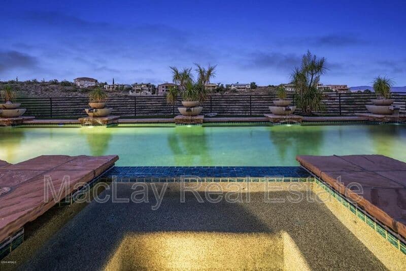 Fountain Hills House: 15810 E Centipede Dr