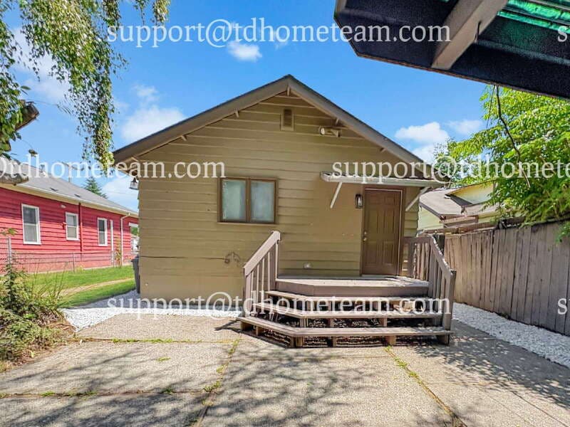 Kent House: 617 3rd Ave S