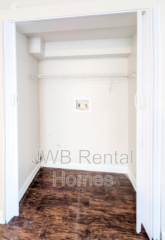 Atlantic Beach Townhome: 69 W 5th St
