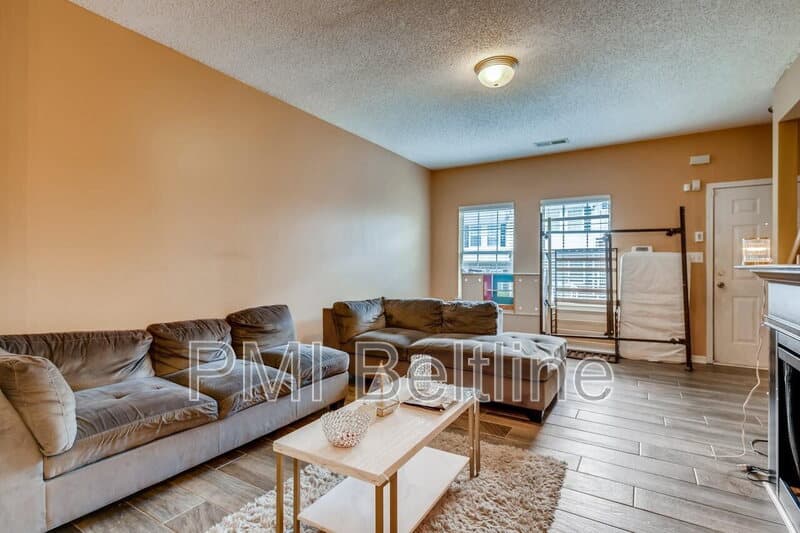 Atlanta Townhome: 3612 Ginnis Cir SW