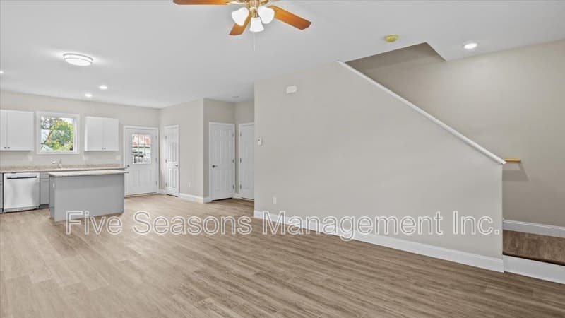 Winooski House: 34 Mollys Way