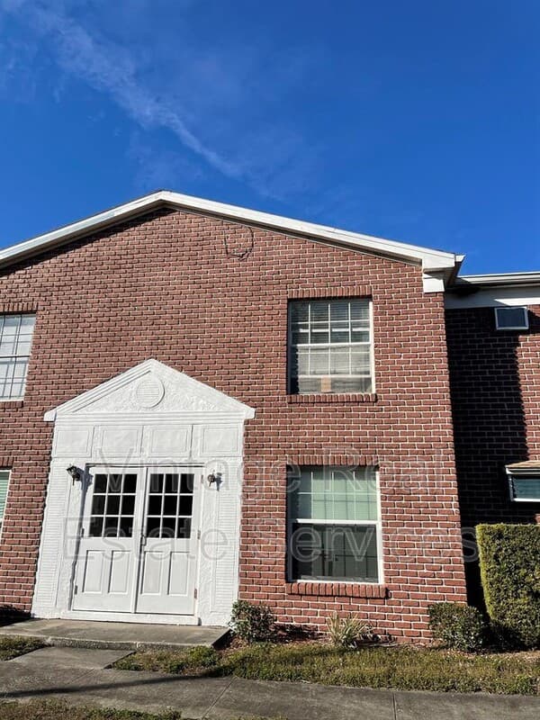 St Petersburg Condo: 1303 83rd Ave N