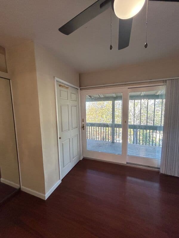 La Mesa House: 4040 Yale Ave