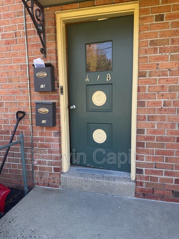 Oaklyn Condo: 500 Kendall Boulevard - 1B