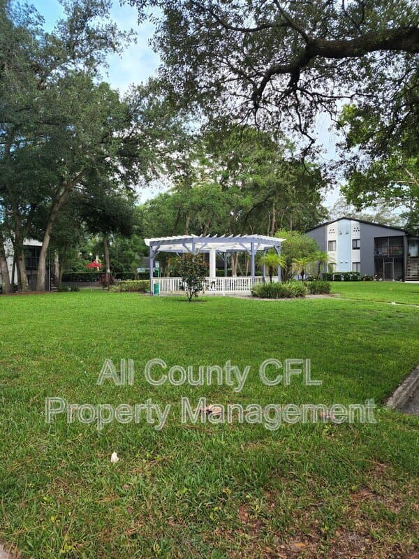 Altamonte Springs Condo: 202 Riverbend Dr