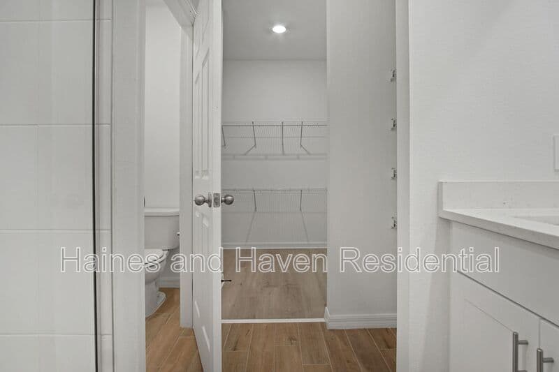 Haines City House: 1378 Current Pl