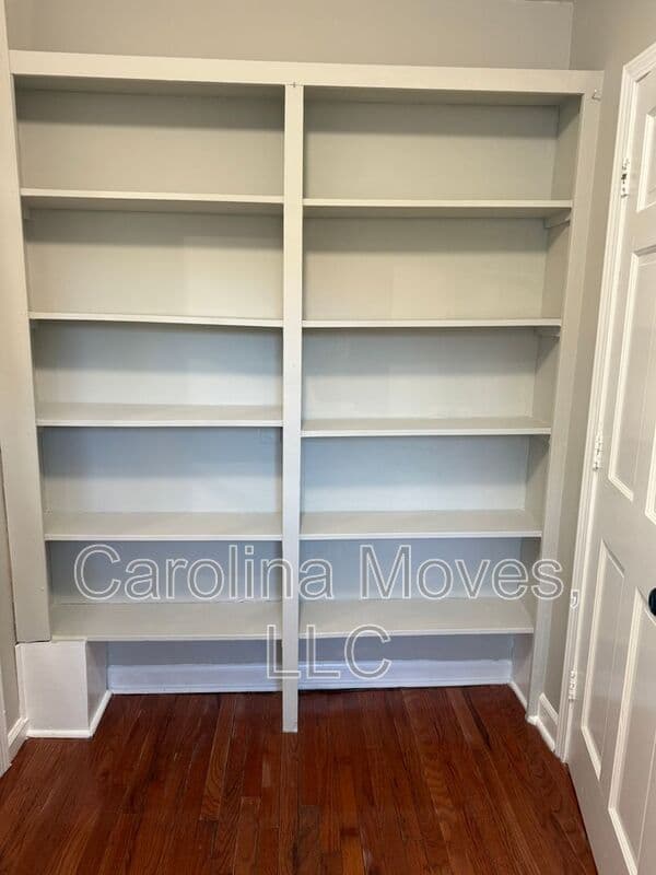 Greenville House: 4597 Coach Hill Drive