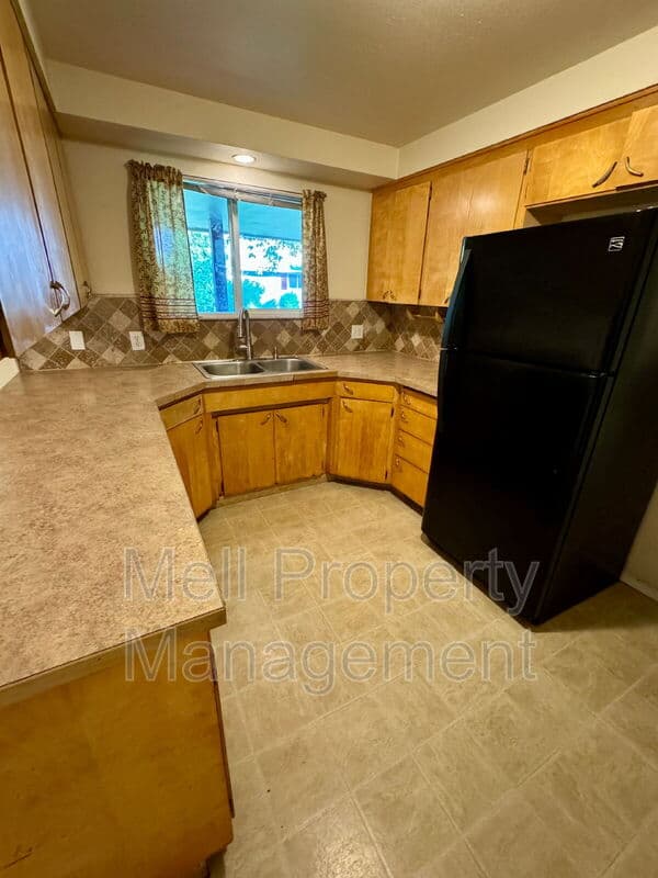 Olympia House: 7016 Husky Way SE