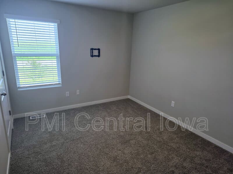 Ankeny Townhome: 1631 Northeast Crossing Oaks Lane