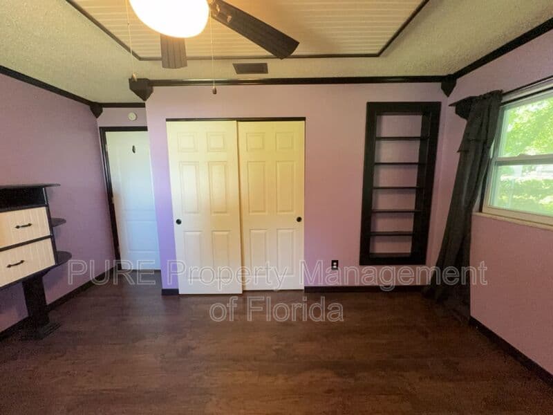 Ocklawaha House: 12300 SE 128th CT