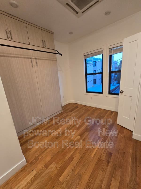 Chelsea Condo: 21 Fifth Street