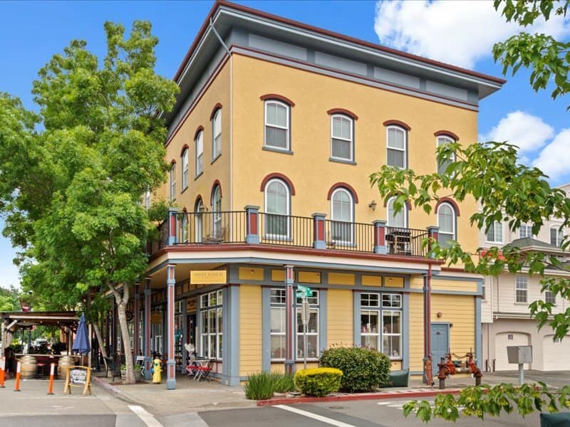 Windsor Condo: 966 McClelland Drive