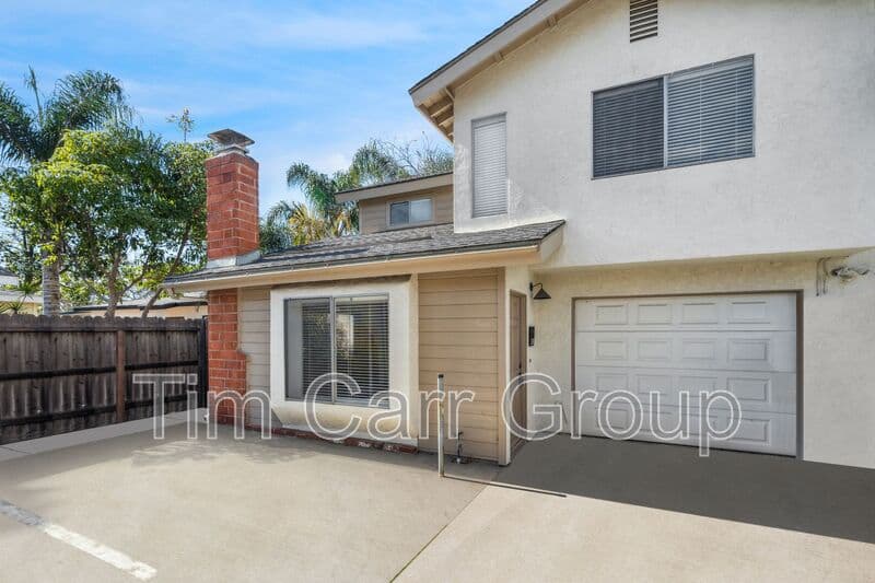 Costa Mesa Condo: 1787 Tustin Ave