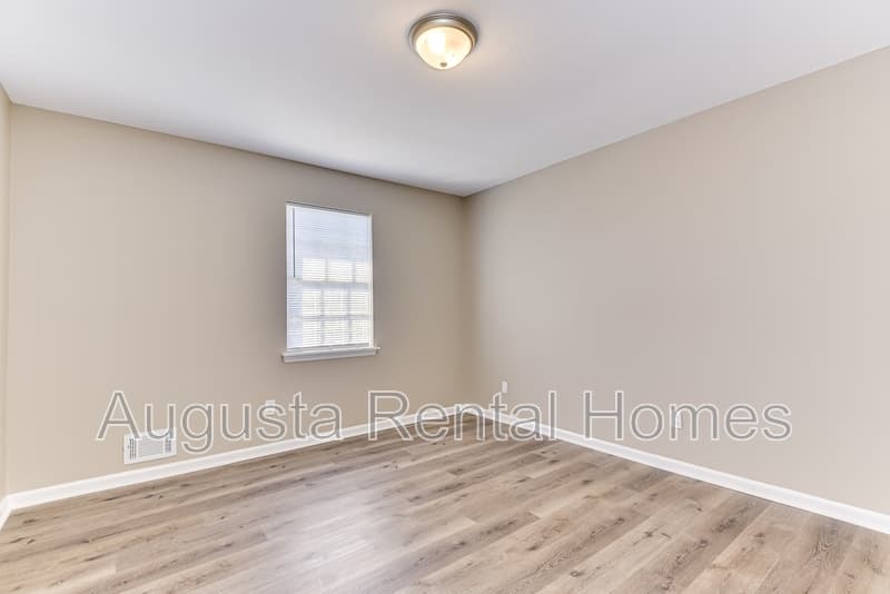 Martinez House: 4565 Rockdale Court